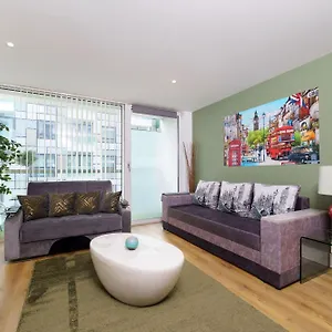 Apartamento Cobalt Point, South Quay, Londres