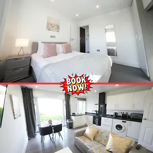 Apartamento Hatton Heathrow Airport- Free Parking-free Underground To And From Heathrow Airport Hatton Cross Picture-see Fast Hatton Cross To 30min, Londres
